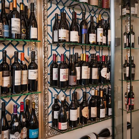 Ξενοδοχείο Opus One Luxury & Wine 4*